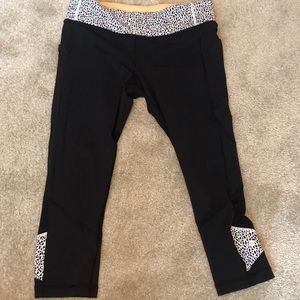 Funky lululemon leggings